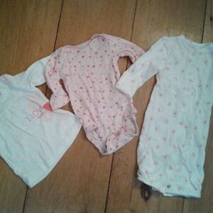 Carter's Baby Girl 3 Month Bundle Gown Onesie Shirt Pink Bird Stars Heart Mommy